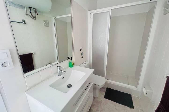 Entire apartment, Sunny House in Playa de LA BALLENA (Arona), South Tenerife