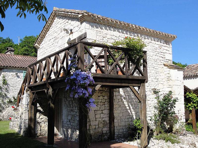 Maison multi-unité de 10 couchages avec piscine privée in Montaigu-de-Quercy, Tarn-et-Garonne
