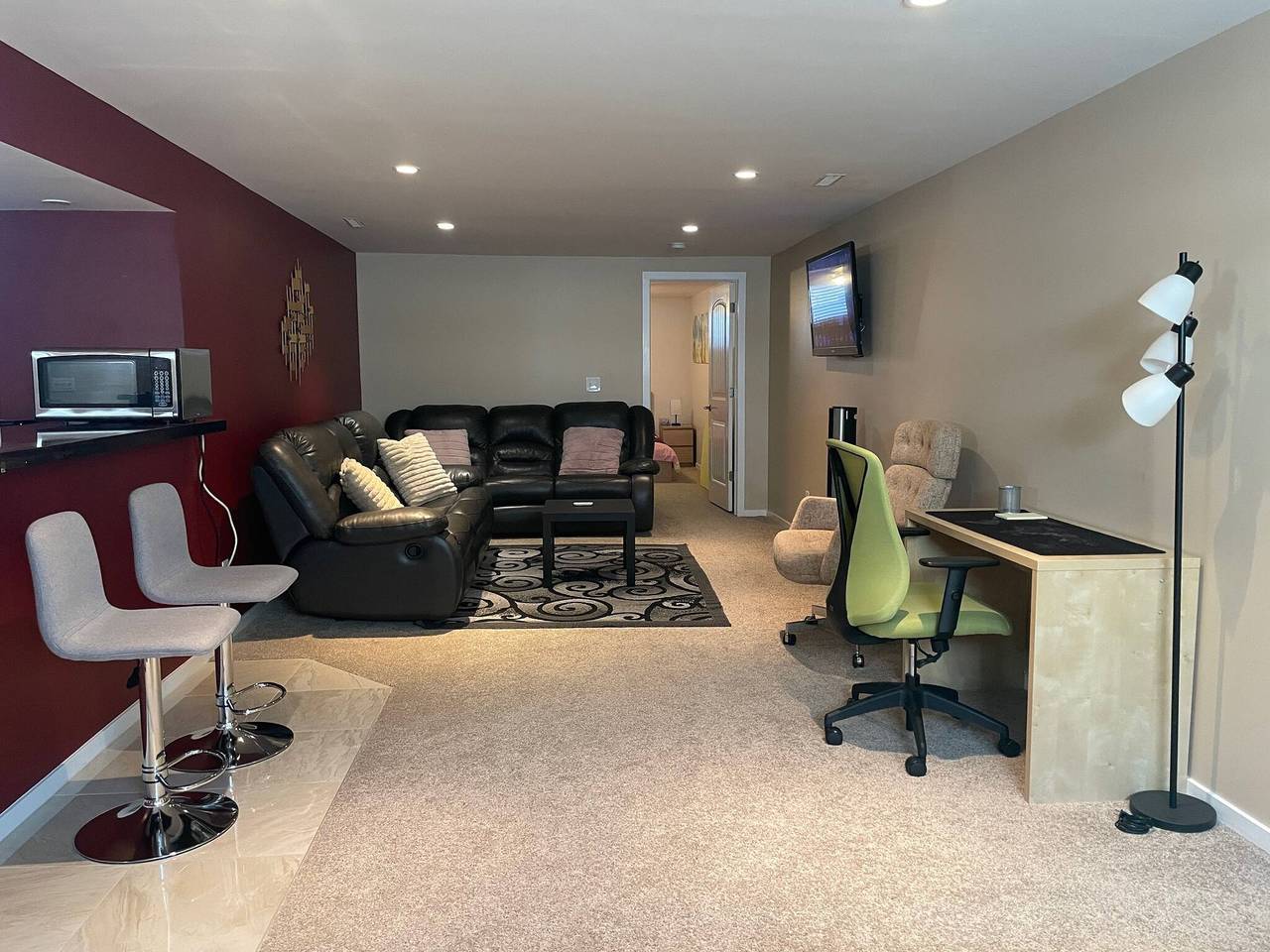 Vacation Rental for 5 Guests in Edmonton, Alberta