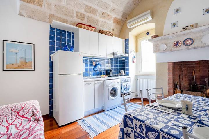 Appartamento intero, Casa Joy Central Apt - with Terrace in Lama Monachile (Polignano a Mare), Polignano a Mare