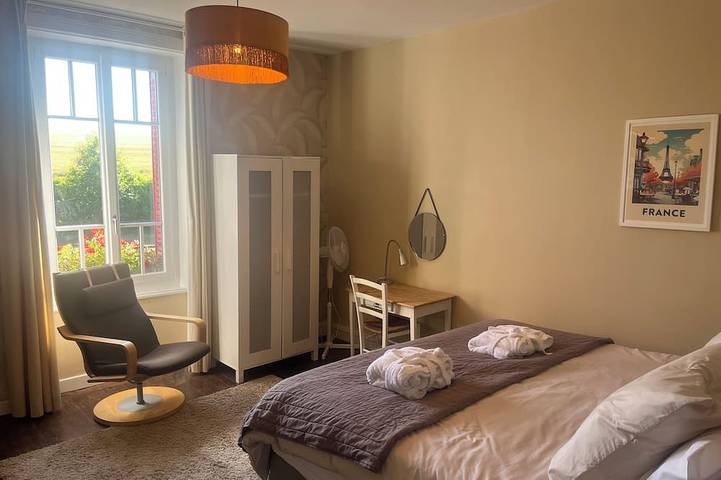 Location de vacances pour 10 personnes, avec piscine et jardin, animaux acceptés à Saint-Pierre-de-Frugie - 2