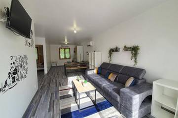 Gîte pour 6 personnes, avec jardin à Meusnes