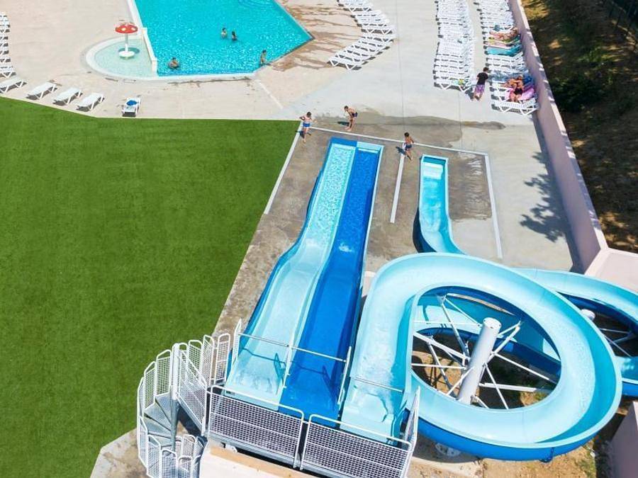Camping Le Mas de L'isle - Mobilheim 7 personen - Nevada 3 Zimmer - 32 m² - mit Klima + Tv - überdachte Terrasse auf 16 m² - -. in Lunel, Mittelmeerküste (Frankreich)