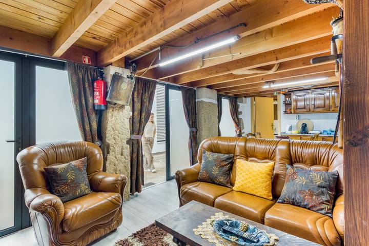 Appartamento intero, Appartamento 'Casa Alto Das Fragas' con Vista Montagna, Wi-Fi e Aria Condizionata in Canedo de Basto, Canedo de Basto e Corgo