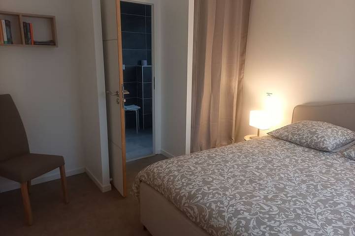 Location de vacances pour 6 personnes, avec terrasse et jardin à Sainte-Hélène (France) - 4