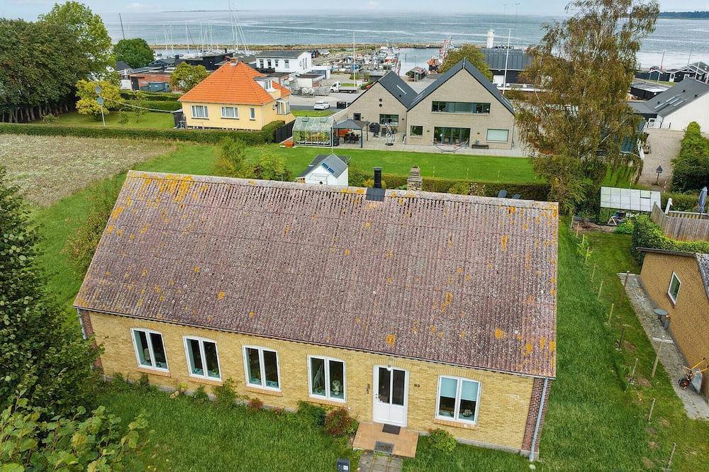 Gemütliches Haus in Haderslev mit Küche in Årøsund, Hadersleben