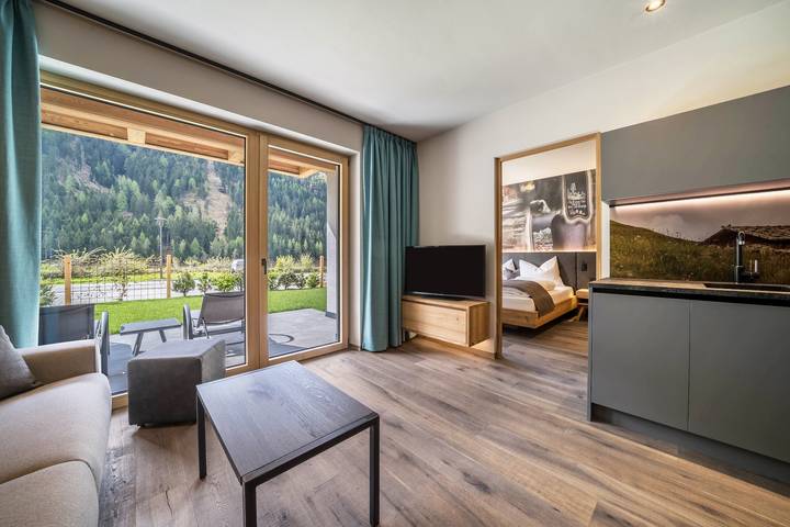 Ganze Wohnung, Ferienwohnung "Seebrunn - "Äußere Schwemmalm" mit Bergblick, WLAN und Sauna in Kuppelwies, Ulten