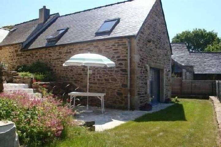 Gîte pour 4 personnes, avec terrasse et jardin à Plourin-lès-Morlaix