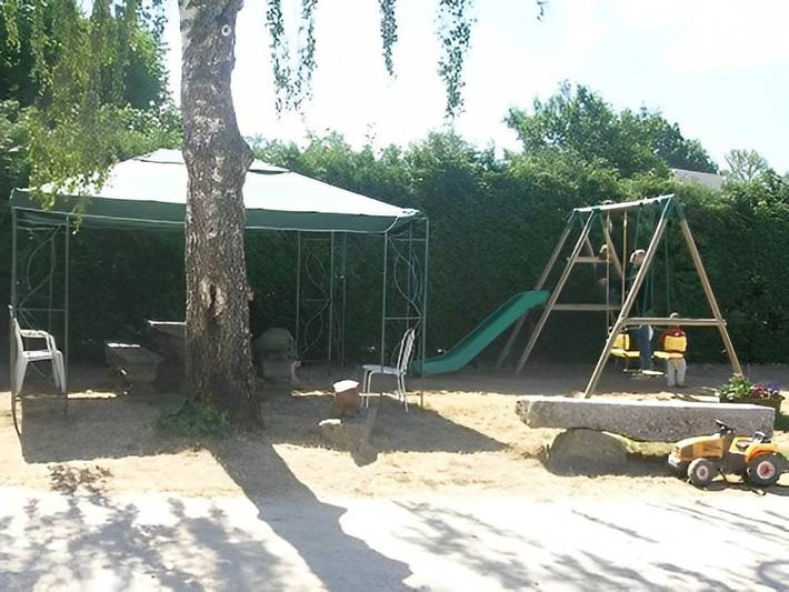 Location de vacances pour 2 personnes, avec jardin dans L'Aubrac - 2