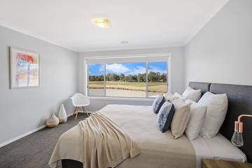 Holiday Home for 16 People in Yarrawonga, Shire of Moira, Photo 2