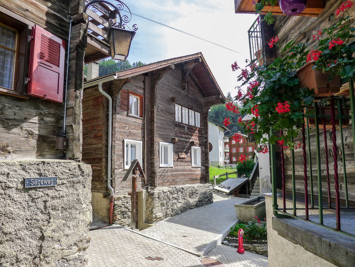 Ferienwohnung für 5 Personen, mit Terrasse und Garten in Visperterminen