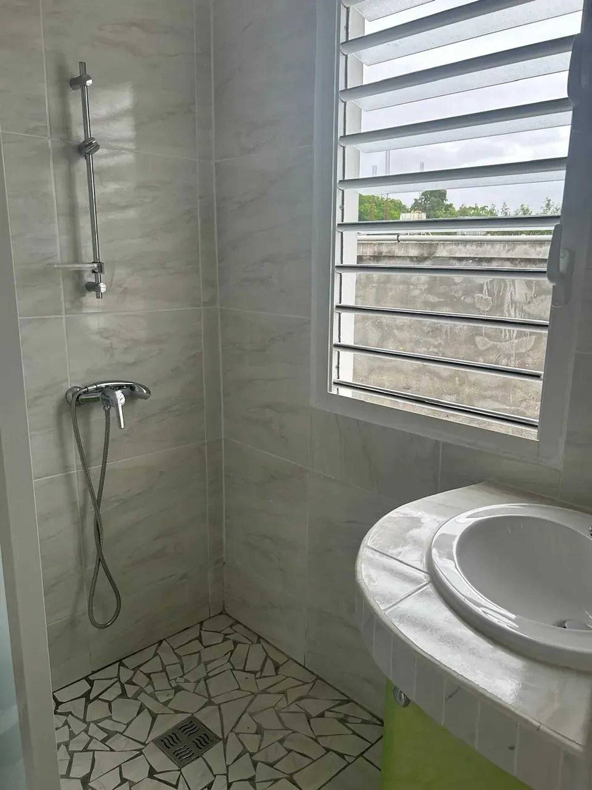 Gemütlicher Bungalow in Saint-François, 45 m² mit Terrasse in Saint-François, Guadeloupe