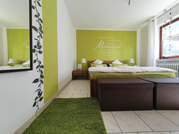 Ferienhaus für 2 Personen, mit Balkon und Terrasse sowie Garten in Ehrenberg (hessen) (Länder)