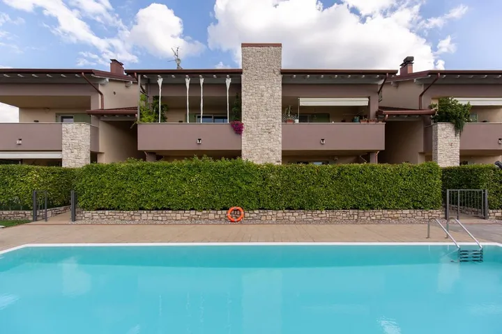 Apartamento de vacaciones para 4 personas, con terraza y piscina, Se admiten mascotas - 1