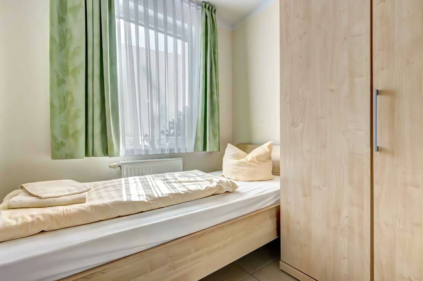 Ganze Ferienwohnung, Ferienhaus Amalia, App. 4 in Drei Kaiserbäder, Heringsdorf