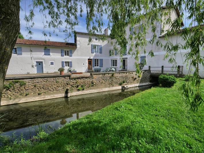 Maison d’hôte pour 2 personnes, avec Terrasse ainsi que Jardin et Vue à Payroux