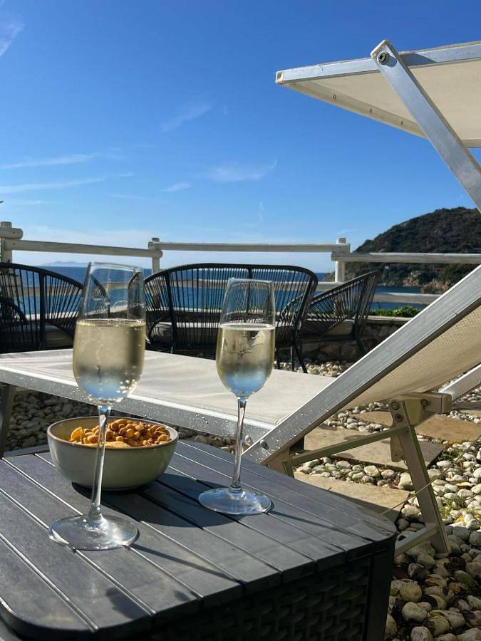 Ferienhaus für 6 Personen, mit Terrasse und Garten sowie Ausblick in Biodola - 3