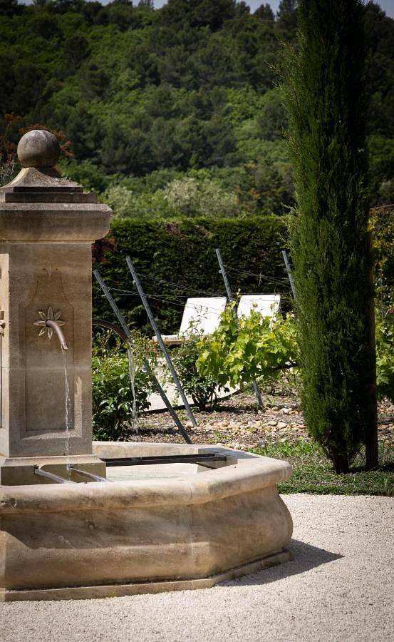 Location de vacances pour 6 personnes, avec jardin et piscine à Ménerbes - 3