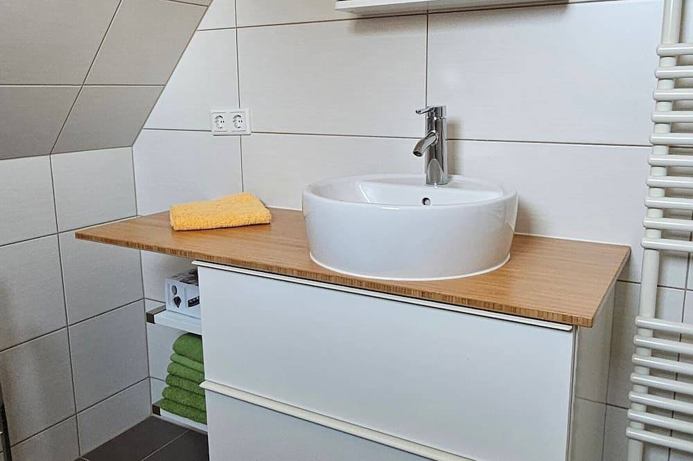 Ganze Wohnung, Apartment „Gemütliche“ mit privater Terrasse und Wlan in Gleschendorf, Scharbeutz