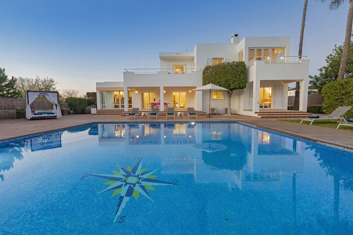 Villa für 8 Personen, mit Balkon und Whirlpool auf Ibiza - 4