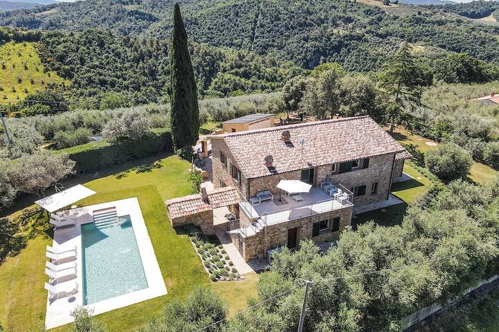 Villa with private and air conditioning near Todi. Quiet location & 100% privacy in Deruta, Province de Pérouse