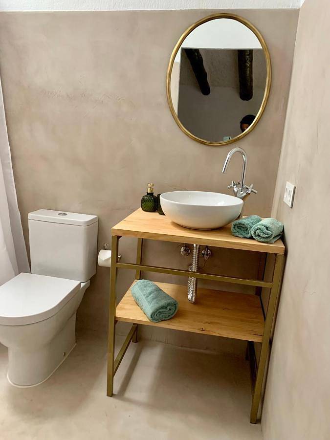 Casa rural para 18 personas, con piscina y vistas además de sauna y jardín en Capmany - 4