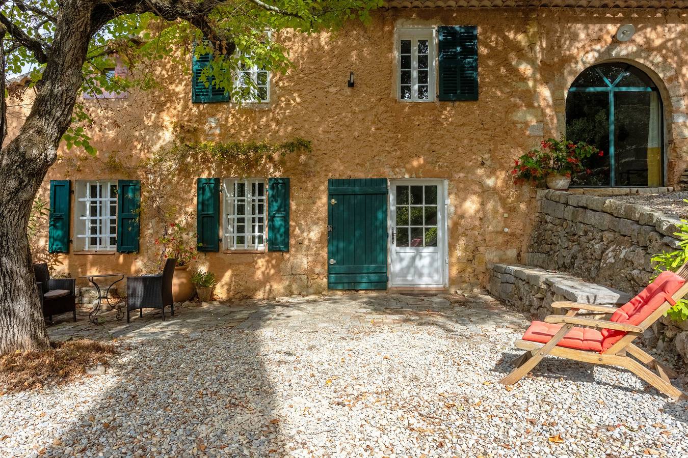 Ferienhaus 'Gîte À Lorgues' mit privater Terrasse und eigenem Garten in Lorgues, Draguignan Region