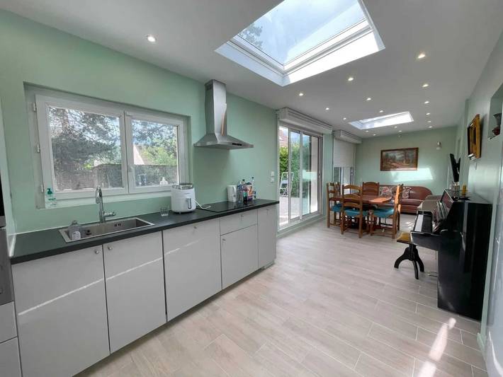 Location de vacances pour 8 personnes, avec terrasse à Varaville - 4