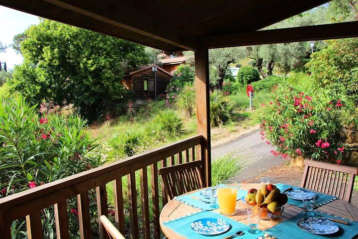 Mobil home pour 6 personnes, avec sauna ainsi que piscine et terrasse à Solliès-Toucas - 3