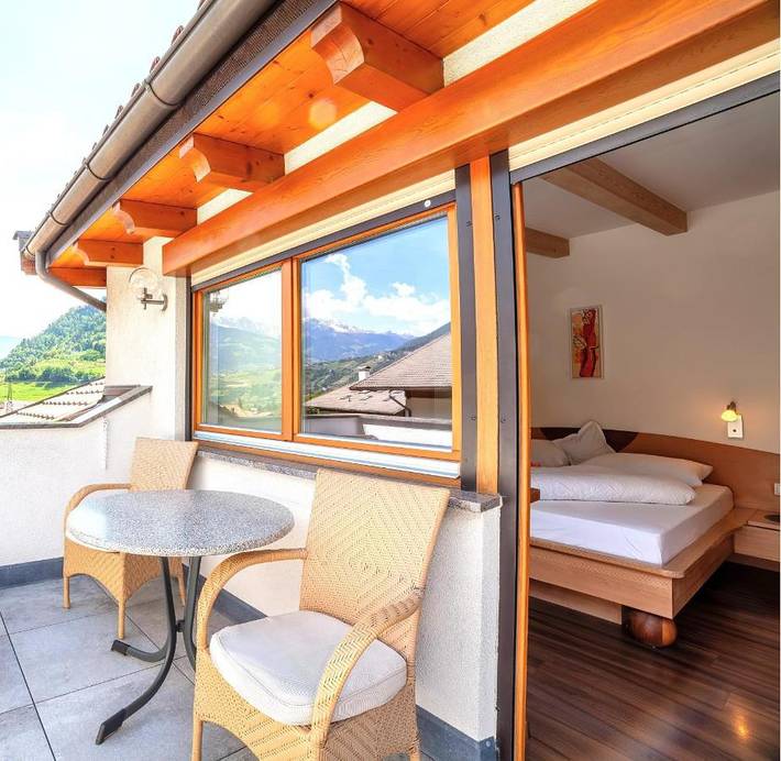 Ferienwohnung für 4 Personen, mit Terrasse und Garten sowie Ausblick in Algund - 4