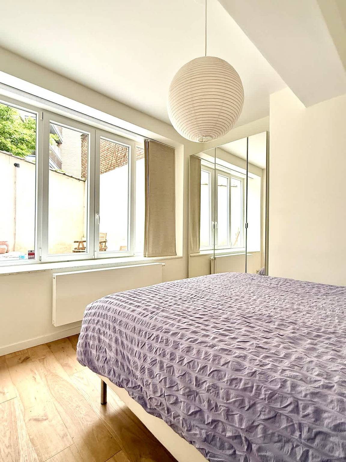 Apartamento entero, 2 bedrooms - baby crib & furnished terrace in Brussels in Molenbeek-Saint-Jean, Flanders