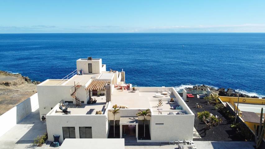 Location de vacances pour 15 personnes, avec vue sur l’océan et jardin ainsi que balcon et piscine à Porís de Abona - 4