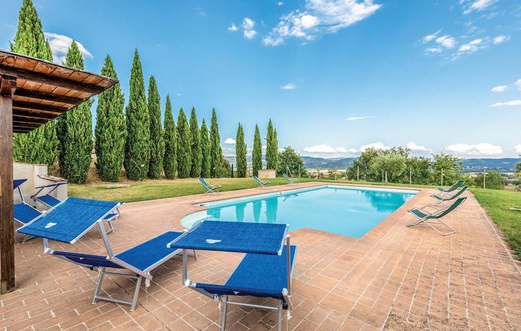 Apartamento vacacional entero, Apartamento con piscina cerca de Marsciano in Marsciano, Provincia de Perugia