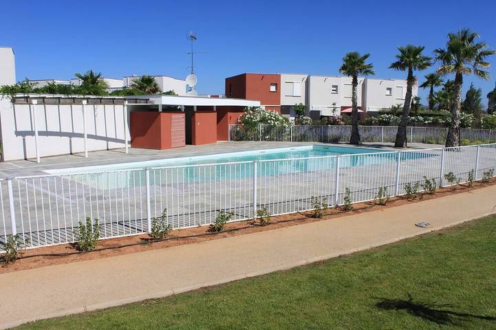 Villa pour 6 personnes, avec terrasse ainsi que piscine et jardin à Sète