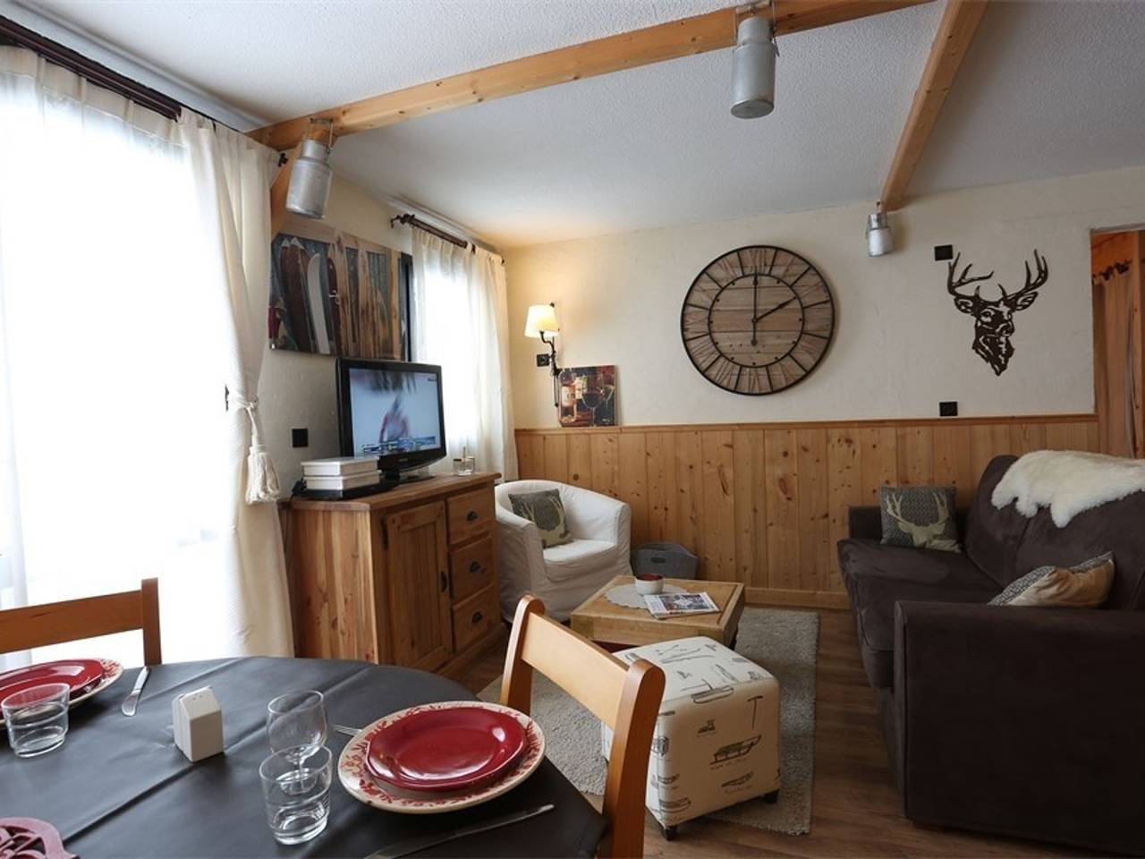 Hel leilighet, Spacious Renovated Apt in Val Thorens - 5 Pers, Ski-in/Ski-out, Wifi, Balconies in Val Thorens, Les Trois Vallées