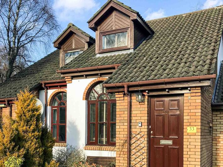 Glamping for 4 people, with garden, with pets in Cairngorms National Park