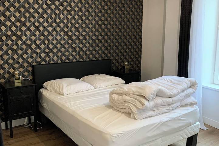 Appartamento intero, Excellent 2-bedroom apartment, 200 meters from the harbor, on a very quiet street in La Rochelle, La Rochelle e dintorni