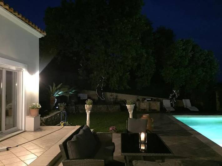 Villa pour 6 personnes, avec terrasse ainsi que vue et piscine à Le Cannet - 3