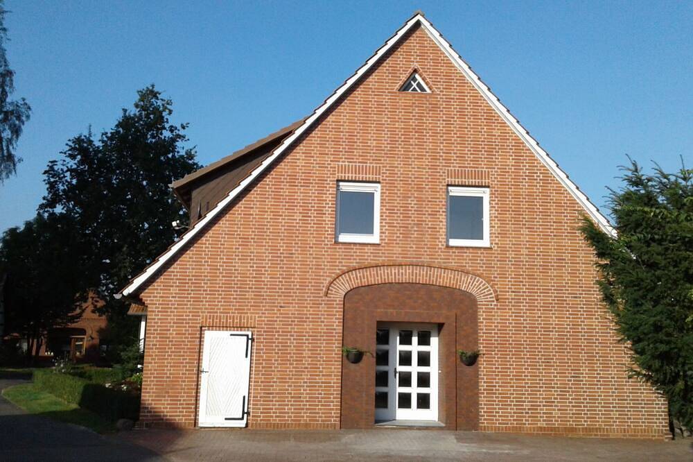 Ganze Wohnung, Familienfreundliche Ferienwohnung in ruhiger Wohnlage in Hüde in Hüde, Landkreis Diepholz