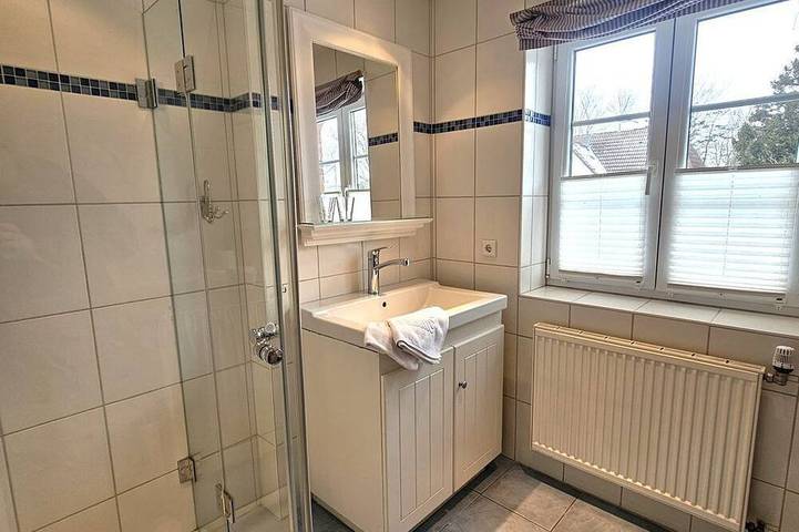 Ganze Wohnung, Eltimjo 1 - Ferienwohnung für 2 Personen - Eltimjo 1 Ferienwohnung in Nieblum: in Nordfriesische Inseln (Schleswig-Holstein) (Schleswig-Holstein), Nieblum