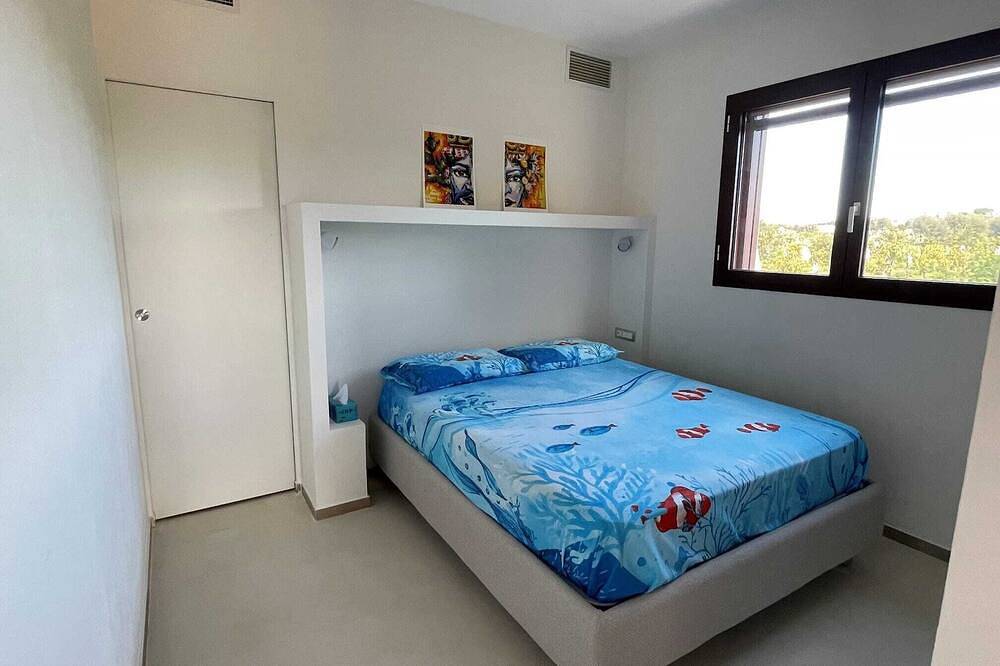 Charming 2-bedroom villa with Ac in beautiful Sicilia in Syrakus, Syrakus Provinz