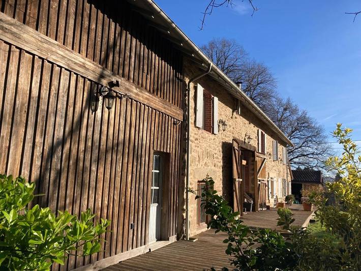 Location de vacances pour 5 personnes, avec jardin et vue, animaux acceptés à Saint-Laurent-les-Églises - 4