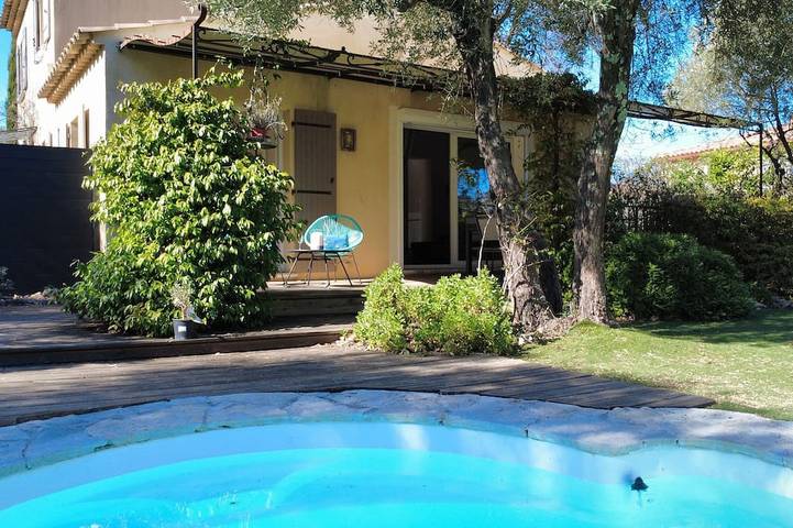Villa for 7 people, with garden and terrace - 1