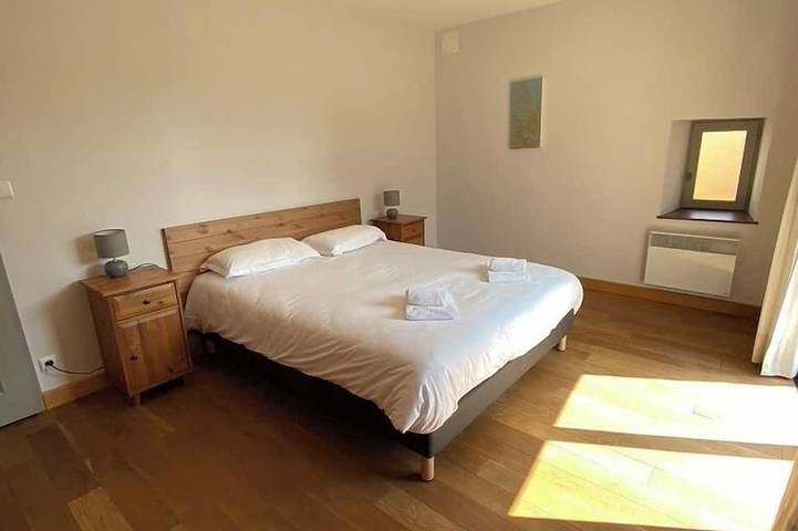 Location de vacances pour 8 personnes, avec jardin à Chalais - 3