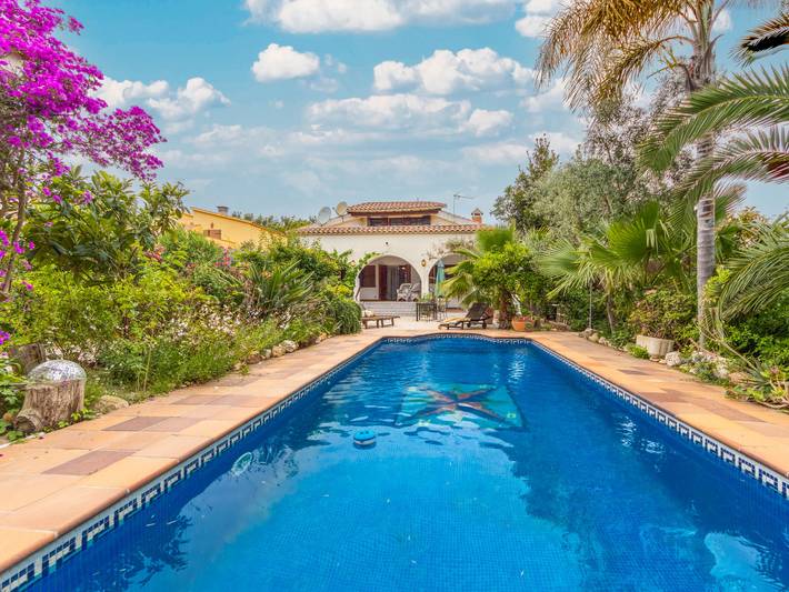 Maison de vacances pour 8 personnes, avec piscine ainsi que balcon et jardin - 1