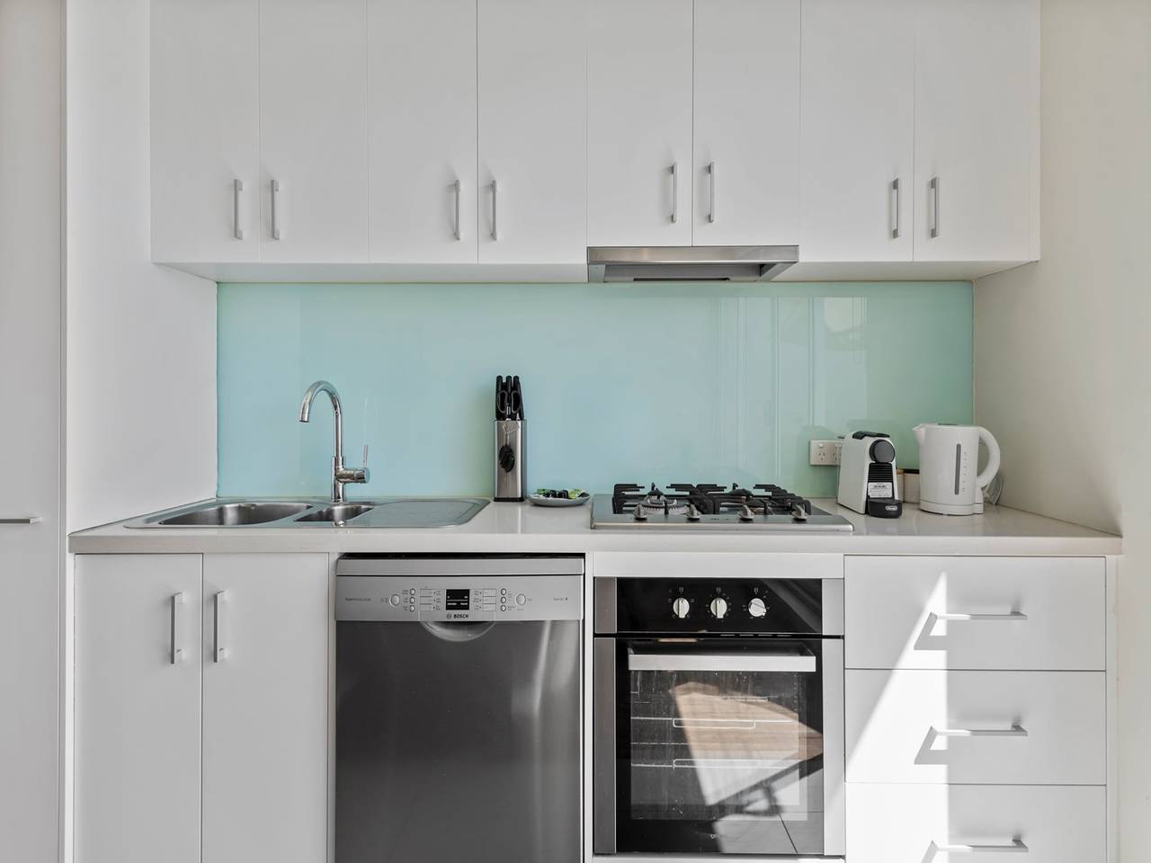 Entire apartment, Stylish North Melbourne Stay in North Melbourne, Melbourne