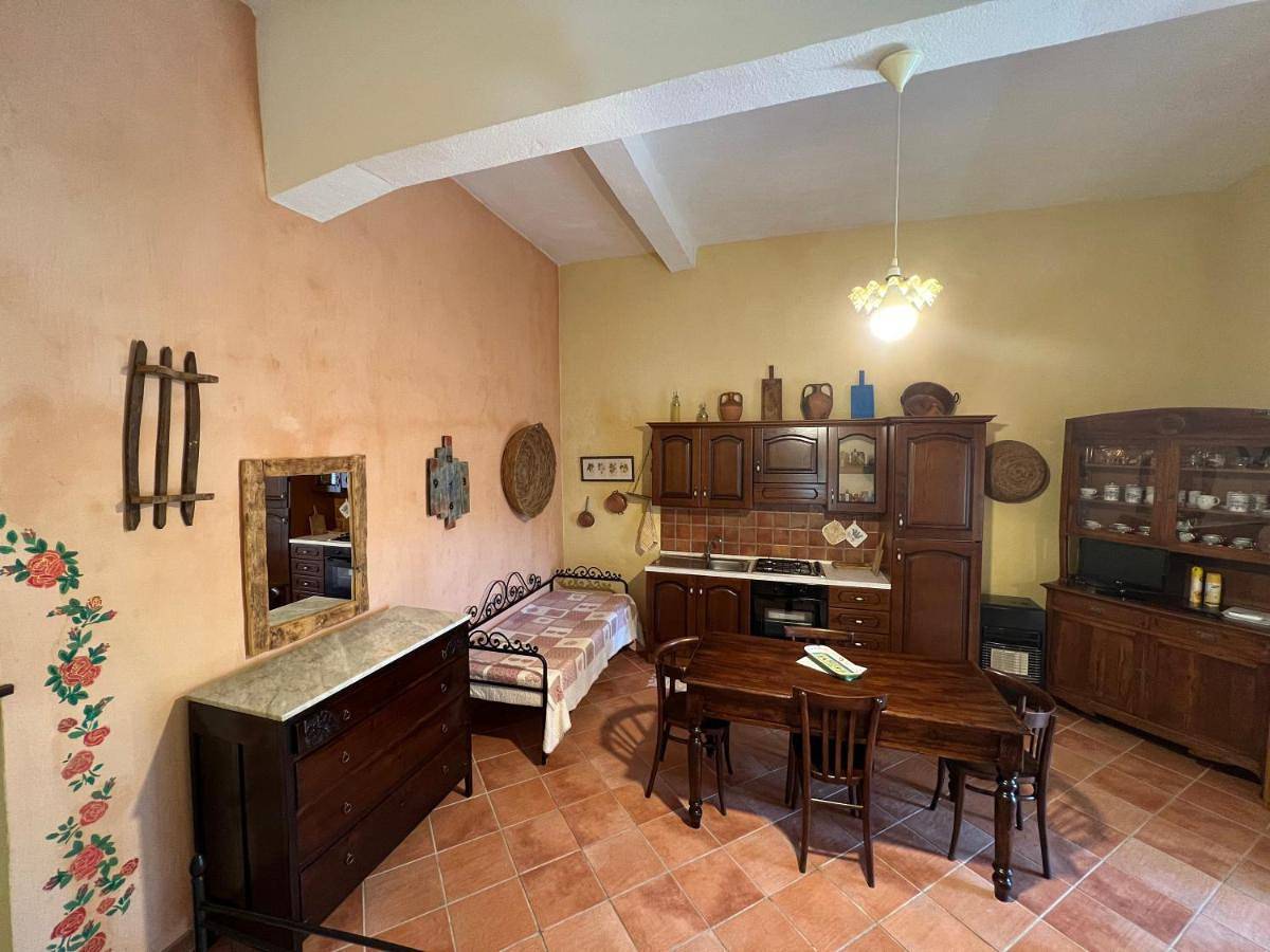 Triple Room with Private Bathroom in Loceri, Barbagia