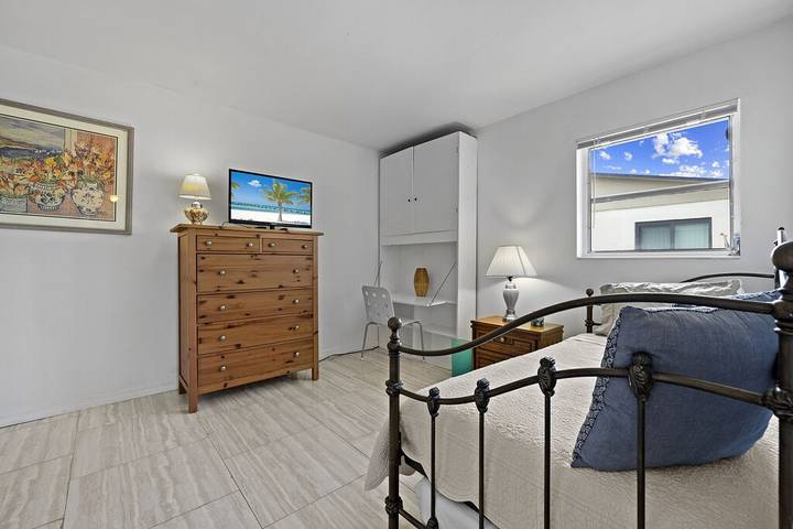 Vacation rental for 8 people, with pets in North Palm Beach
