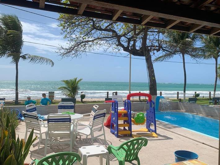 Casas e apartamentos de temporada para 16 pessoas, com terraço e jardim e ainda piscina and vista, com animais de estimação em Tamandaré