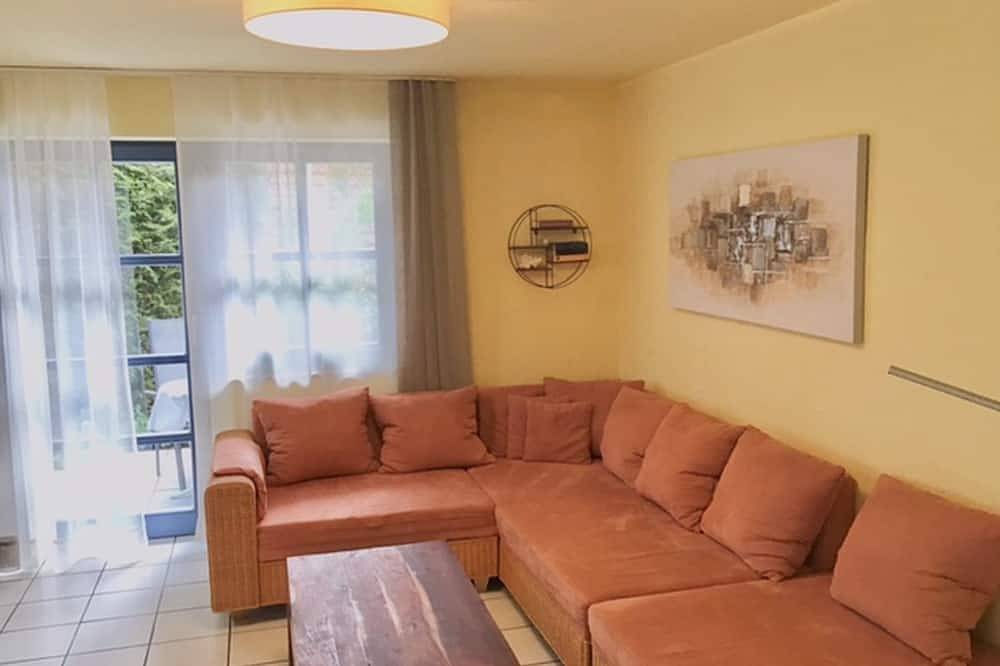 Ganze Wohnung, Ferienwohnung 69 qm, Parterre, 2 Schlafräume, max. 4 Personen in Unterkirnach, Mittlerer Schwarzwald